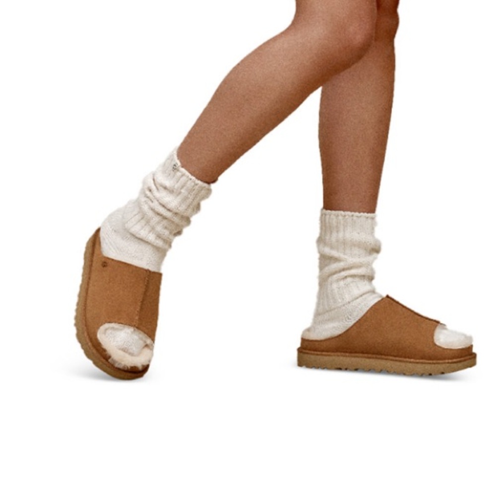 UGG® Women's Greenport Slide Slippers - Picture 12 of 14